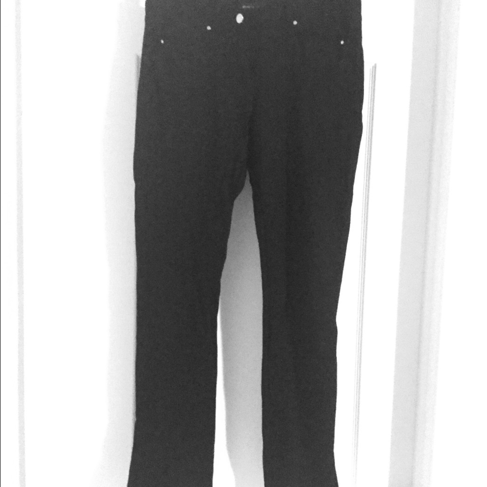 All black pants
